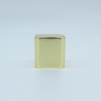 Couvercle de bouteille en aluminium doré Bouchon de parfum carré Couvercle de bouteille en verre étanche
