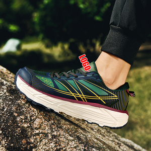 <span class=keywords><strong>Scarpe</strong></span> da <span class=keywords><strong>Trail</strong></span> <span class=keywords><strong>Running</strong></span> da Uomo alla Moda, Sneakers Personalizzate con Lacci in Mesh, Colorate e Assortite, per Camminata e Stile, Vendita all'Ingrosso - Product Image 1
