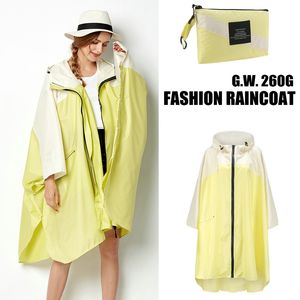 Poncho <span class=keywords><strong>Impermeabile</strong></span> di Alta Qualità per Adulti, Grande Giacca Antipioggia in Poliestere con Cappuccio e Tasca per Uomo e <span class=keywords><strong>Donna</strong></span> - Product Image 5