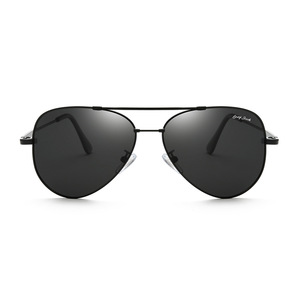Gafas de Sol de Piloto Grises Unisex, Montura Completa, Lentes TAC, UV400, Polarizadas, Ligeras, Antideslumbrantes - Product Image 1