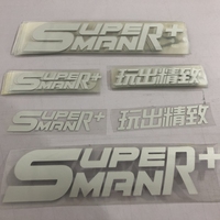 Las pegatinas de vinilo reflectantes de advertencia de seguridad universales con logotipo personalizado reflejan todas las fuentes de luz para montar de noche en cascos de motocicleta