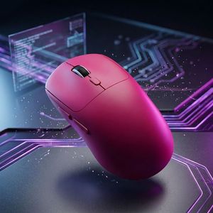 เมาส์เกมมิ่งแบบ Ergonomic สองโหมด น้ำหนักเบา สำหรับสำนักงาน ไร้สาย แบบออปติคอล พรีเมียม รองรับโลโก้สั่งทำ เมาส์ไร้สาย - Product Image 1