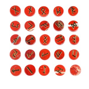 Paquete de 25 Discos con el Alfabeto Rúnico, Piedras Nórdicas Germánicas para Pulir y Esmerilar - Product Image 5