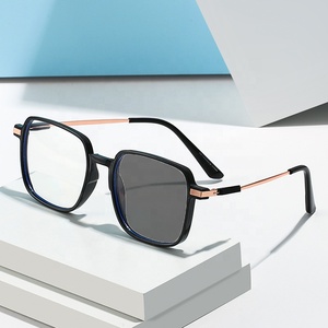 Gafas de Sol Fotocromáticas Cuadradas de Metal <span class=keywords><strong>para</strong></span> Mujer, Montura Óptica Fotogris, Gafas Anti Luz Azul, Gafas de Moda de Alta Calidad - Product Image 1