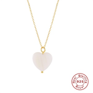 Collar con Colgante de Perla de Agua Dulce y Plata de Ley 925 con Forma de Corazón Redondo Creativo para Mujer - Product Image 4