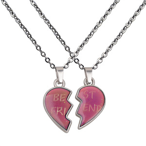 2025 nouveau collier pendentif coeur brisé en acier inoxydable Offre Spéciale de haute qualité mignon humeur époxy changement de couleur meilleur ami collier - Product Image 1