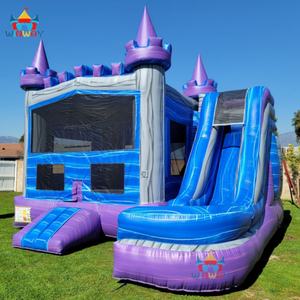 Château gonflable de nouvelle conception Purple Palace avec toboggan aquatique, location pour fêtes, à vendre WINWAYTOYS 5x4m PVC, capacité 5-10 personnes - Product Image 4