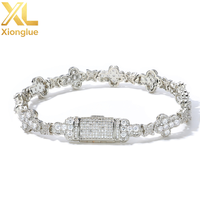 Élégant Bracelet Hip-Hop Unisexe en Zircon Étoile Croisée de 10 mm, Bijou de Luxe Polyvalent Style Cubain