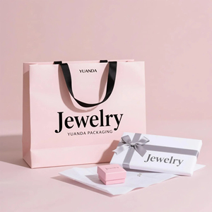 Sac à bijoux miniature rose mignon avec logo et boîte d'emballage assortie pour petits cadeaux de bijoux - Product Image 1