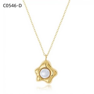 Collier pendentif Amy Amy en argent 925, fausse perle blanche ronde en forme de fleur, plaqué rhodium, style classique, pour femme, à porter au quotidien - Product Image 3