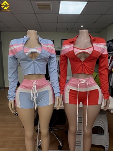 Conjunto de 3 Piezas para <span class=keywords><strong>Mujer</strong></span> con Logo Personalizado de Pantalones Cortos, <span class=keywords><strong>Chaqueta</strong></span> Corta y Sujetador Deportivo para Mayor Elasticidad - Product Image 5