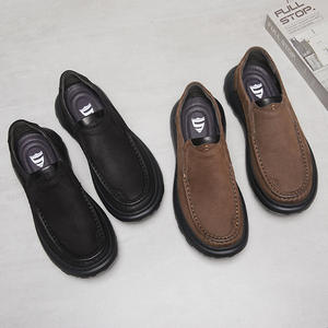 Chaussures plates pour femmes, légères et respirantes, chaussures médicales décontractées pour personnes âgées, en cuir - Product Image 3