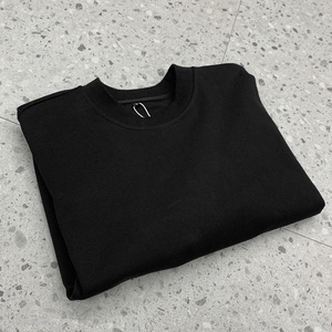เสื้อยืดคอกลมทรงหลวมสไตล์สตรีทแวร์ดีไซน์ใหม่สำหรับผู้ชาย ผ้าคอตตอน 100% หนานุ่ม พิมพ์ลายได้ตามต้องการ เสื้อยืดโอเวอร์ไซส์เรียบง่ายสำหรับผู้ชาย - Product Image 4