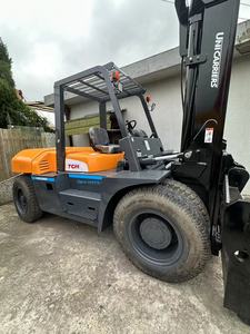 Chariot élévateur diesel d'occasion Vigoshop 10 tonnes TCM FD100 avec mât à trois sections et excellente puissance de levage pour divers sites de travail - Product Image 2