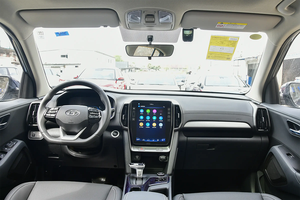 Voiture d'occasion japonaise pas chère 2021 pour Hyundai Ix35 2.0L GLS 2WD SUV familial équipé d'un écran tactile de 10,4 pouces et de phares à LED - Product Image 3