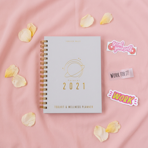 สมุดวางแผนสุขภาพลูกค้าปี 2027 แบบสันเกลียว ปกกระดาษพิมพ์ลาย สมุดจดบันทึกสำหรับลูกค้า - Product Image 1