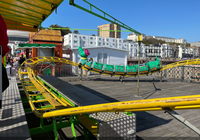 Manège Wacky Worm Roller Coaster pour enfants, mini-attraction animale intérieure/extérieure, remorque de parc d'attractions en fibre de verre et métal durable pour carnaval