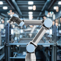 Robot universel UR7e à 6 axes, capacité de charge utile de 7,5 kg, rayon de travail de 850 mm, cobot industriel à charge moyenne hautement flexible, 1 kW