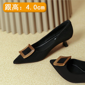 รองเท้าส้นสูงหัวแหลมทรงสลิมสำหรับผู้หญิง สไตล์ใหม่ปี 2025 สำหรับฤดูใบไม้ผลิ-ฤดูใบไม้ร่วง รองเท้าผู้หญิงสีดำหนังกลับกันลื่นแบบปลายเปิด - Product Image 6