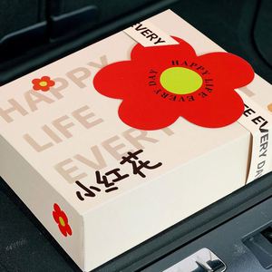 Coffret Cadeau Alimentaire Écologique Zongzi pour le Festival de la Mi-Automne, en Carton Ondulé Carré Laminé UV, Motif Petite Fleur Rouge, Idéal pour les Enseignants - Product Image 2