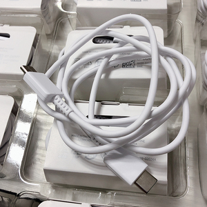 Muestra <span class=keywords><strong>gratis</strong></span> 100% genuino Blanco/negro usb-c a usb-c <span class=keywords><strong>cable</strong></span> de sincronización de datos para Samsung galaxy Nota 10 USB-C <span class=keywords><strong>Cable</strong></span> - Product Image 2