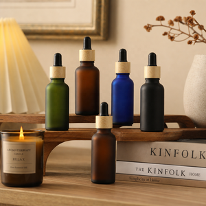 Bouteilles cosmétiques en verre sur mesure pour huiles essentielles, 5-100 ml, transparentes, avec compte-gouttes, givrées, estampées à chaud ou sérigraphiées - Product Image 4