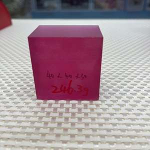 Pierre brute non taillée en saphir rose cultivée en laboratoire pour pierres précieuses de bricolage - Product Image 3