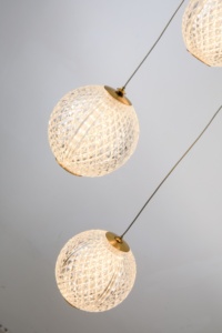 Sunsir SKD LED metal acrílico candelabros leche blanco bola lámparas modernas simplistas lámparas colgantes - Product Image 6