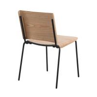 Chaise de salle à manger minimaliste avec assise et dossier en contreplaqué plié plaqué pieds en métal pour salle à manger ou restaurant