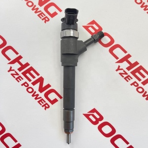 Injecteur diesel Common Rail de haute qualité 0445110250 pour Ford Ranger Mazda BT-50 2.5L WLAA13H50 - Product Image 1