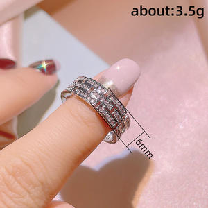 Anello F1579 in Oro Rosa con Diamanti, Fede Nuziale da Donna con Diamanti Naturali Taglio Baguette Colore G, Gioielli - Product Image 5