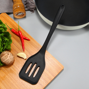 ตะหลิวซิลิโคนแบบเจาะรูทนความร้อนสูงเกรดอาหารปราศจากสาร BPA อุปกรณ์สำหรับแพนเค้ก - Product Image 5