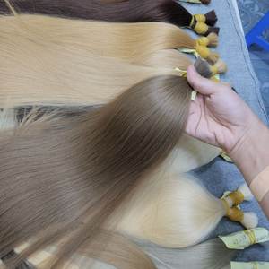 Extensiones de cabello humano rizado virgen natural con cutícula alineada-Natural, disponible en recto y ondulado - Product Image 1