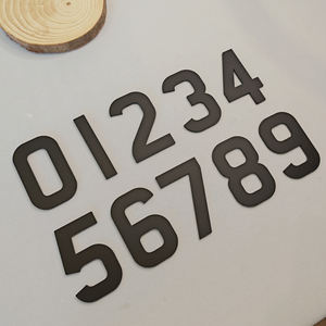 Vente en gros de lettres noires surélevées en 3D, autocollants en acrylique gravés au laser pour numéros de voiture, plaques d'impression gaufrées, trophées - Product Image 1