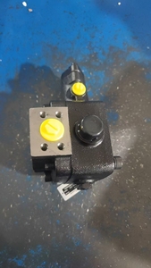 VDC VDN VDR VDS Series <b>Small</b> Variable Volume Displacement Vane <b>Pump</b> VDN-1B-0A3-J-6311C VDN-1B-2A3-20 VDN-1B High-pressure Hydrau - Product Image 3