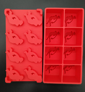 Bán Buôn 8 Cubes Tùy Chỉnh <span class=keywords><strong>Silicone</strong></span> <span class=keywords><strong>Ice</strong></span> Khuôn Golf Thiết Kế Lớn <span class=keywords><strong>Ice</strong></span> <span class=keywords><strong>Cube</strong></span> Khay Cho Whiskey Cocktail - Product Image 1