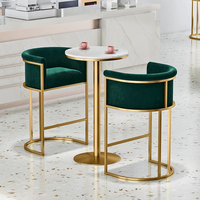 Tabouret de bar moderne en métal et acier avec éponge haute densité et couleur de meuble de siège en velours personnalisée