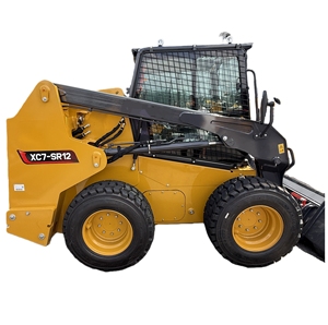 Mini Cargadora Compacta para Uso Agrícola Xc7-Sr12, Diseño Compacto para Espacios Reducidos, Elevación de Cangilones Resistente, Movimiento Estable - Product Image 1