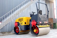 Nouveau Compacteur Routier Mini Chinois 5 Tonnes 6 Tonnes avec Cabine – Prix du Rouleau Compresseur à Tambour Autoporté