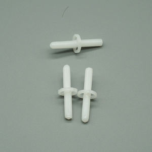 Chevilles en plastique polyvalentes rentables pour volets de plantation domestiques/commerciaux pour pièces de réparation - Product Image 3