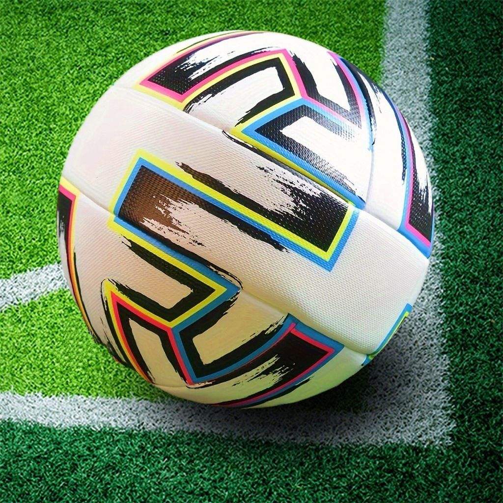 แปดชิ้น สีขาว