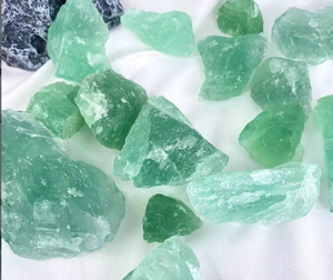 Natural Green Fluorite Raw Crystal Stone for Decoration <strong>Diffuser</strong> Tank Landscaping - Product Image 1