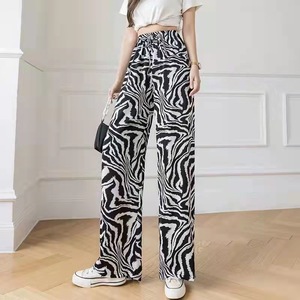 <span class=keywords><strong>Pantalon</strong></span> d'été fin décontracté <span class=keywords><strong>en</strong></span> <span class=keywords><strong>soie</strong></span> glacée pour <span class=keywords><strong>femme</strong></span>, taille élastique, motif tie-dye encre et lavage, coupe droite - Product Image 2