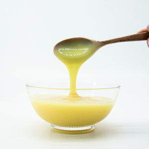 10-HDA Suministro de fábrica Fresh 100% Pure Raw 500g 1kg Royal Jelly Suplemento dietético y bebidas Etiqueta privada - Product Image 2