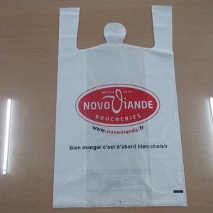 Sacs de courses en T-shirt recyclé avec soufflet latéral et poignée en forme de gilet, design durable, impression personnalisée, vente en gros - Product Image 4