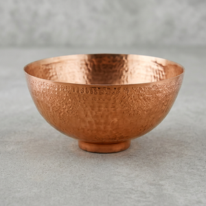 Évier de cuisine en cuivre fait main, cuve unique, rond, surface mate martelée rustique, design unique, parfait pour les cuisines élégantes - Product Image 1