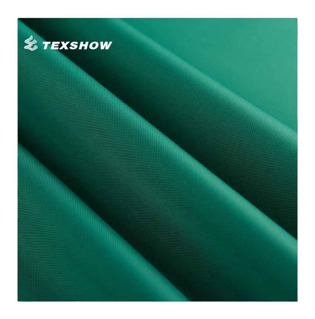 FR ignifuge B1 ou M2 ou NFPA 701 tissu oxford en polyester enduit de PVC pour tissu d'auvent