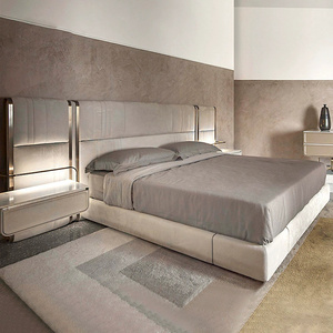 Cama Master de Luxo Moderna em Madeira Macia de Alta Qualidade para Vila, com Cabeceira Alta, Armazenamento Extensível e Modular para Casa e Hotel - Product Image 5