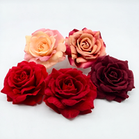 Fleur artificielle en forme de rose rouge pour chaussures, décoration personnalisée pour fêtes de Noël, sandales à talons hauts pour soirées de fin d'année, service personnalisé