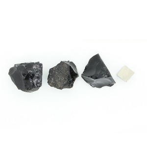 Negro Natural de cristal de obsidiana Precio de <span class=keywords><strong>piedra</strong></span> de duro adornos casera - Product Image 1
